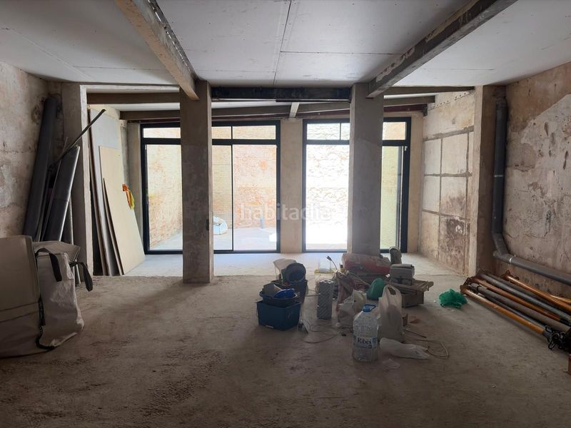 Foto 1a1f396f-5d68-45d5-9d2e-d69aa97be124. Alquiler local comercial a reformar. sin traspaso c2 en poble sec en Barcelona