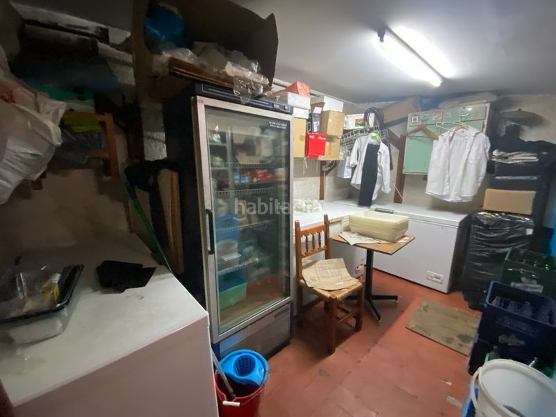 Foto ac7c4aa2-e5d6-4d6e-8963-1ab137bbbf7c. Traspaso local comercial restaurante en gracia 70 pax dos salidas humo una para carbonleña en Barcelona