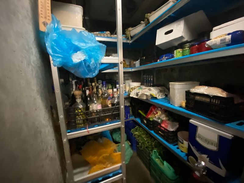 Foto afaf4a28-9372-4191-a87d-d6d321f8faa7. Traspaso local comercial restaurante en gracia 70 pax dos salidas humo una para carbonleña en Barcelona