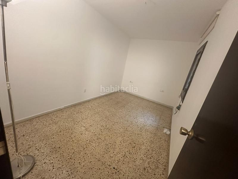 Foto 06f29711-9a67-4b5b-880e-99b24ae8e175. Flat in Singuerlín Santa Coloma de Gramenet