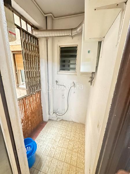 Foto 32ebfc94-d7e2-4a7e-9e60-6363aac305af. Flat in Singuerlín Santa Coloma de Gramenet