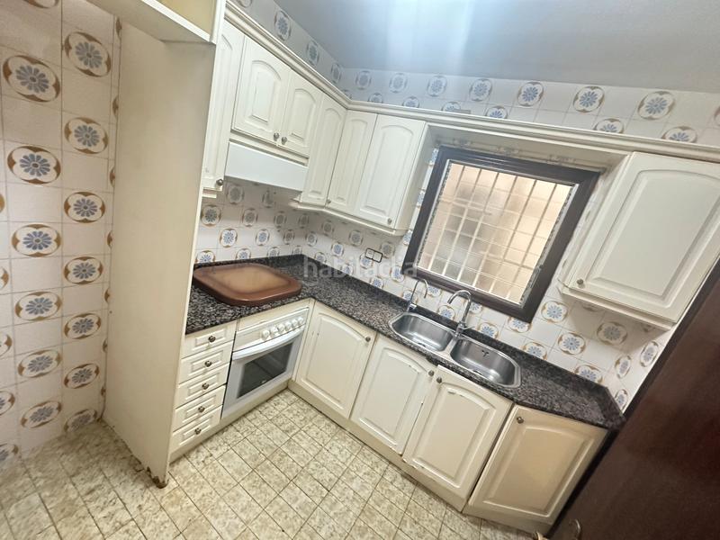 Foto a7098b82-95c4-4dea-8f9b-236ec57352f1. Flat in Singuerlín Santa Coloma de Gramenet