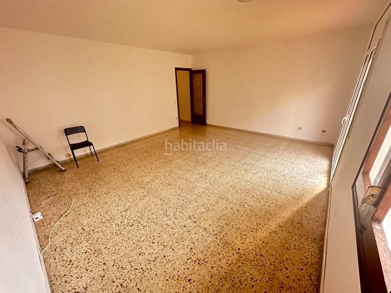 Foto ef2a4aa0-9d7f-4a58-a758-6b707e6df0b9. Flat in Singuerlín Santa Coloma de Gramenet