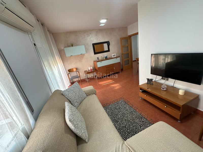 Foto ab276ebb-4133-463c-baa9-887aad3a941c. Appartement dans Singuerlín Santa Coloma de Gramenet