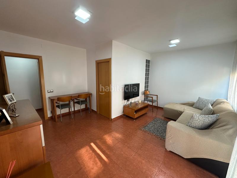 Foto afd605cf-8ea1-453c-8b72-9e52aad631ad. Appartement dans Singuerlín Santa Coloma de Gramenet