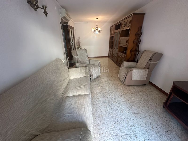 Foto 1546c3e3-82a5-4862-8c67-be80402183b7. Piso pisazo en Singuerlín en Singuerlín Santa Coloma de Gramenet