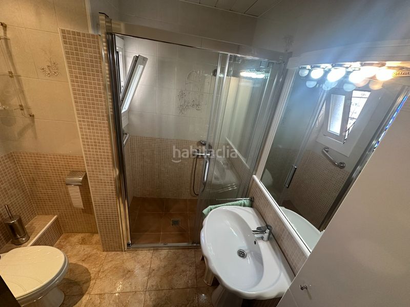 Foto 7a7a4d69-7887-4707-8277-c6bea00fa29b. Piso pisazo en Singuerlín en Singuerlín Santa Coloma de Gramenet