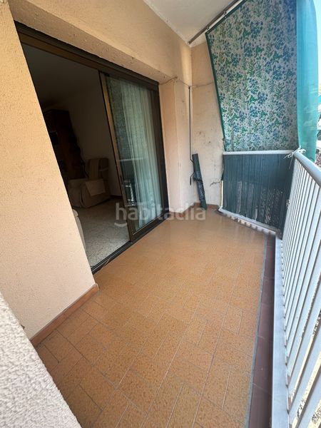 Foto b1fb2b63-e5ff-45e8-b5c7-5649b9d85a41. Piso pisazo en Singuerlín en Singuerlín Santa Coloma de Gramenet