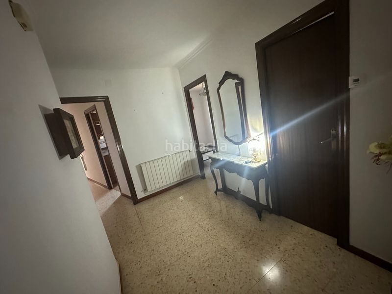 Foto f51d0c4c-5ab0-4b11-9f46-483d291ba6e2. Piso pisazo en Singuerlín en Singuerlín Santa Coloma de Gramenet