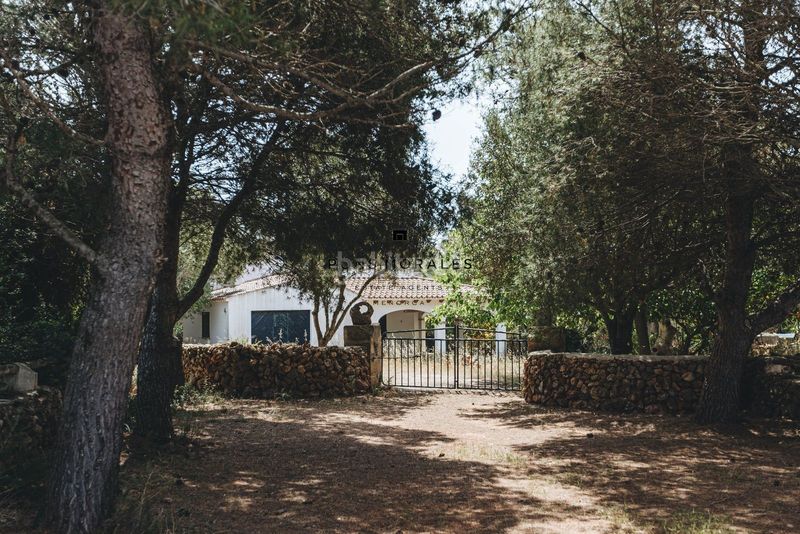 Foto 1340db53-d5eb-46cd-93b2-1c5f935e25cd. Masia amb aparcament piscina a Cala d´En Bosch-Serpentona Ciutadella de Menorca