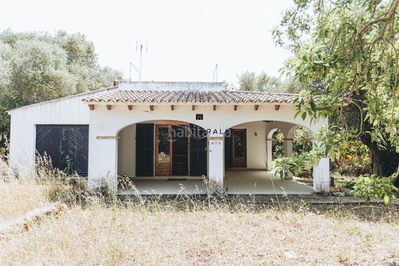 Foto fcc67dfb-d023-4be0-94ba-d4d843b5cc12. Masia amb aparcament piscina a Cala d´En Bosch-Serpentona Ciutadella de Menorca