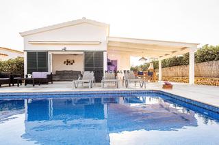 Chalet  Cala blanca p-a. Fantástica propiedad en cala blanca, ciutadella de menorca.