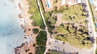 Terreny residencial  Son xoriguer. Parcela edificable en primera linea de mar