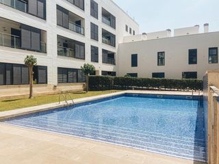 Rent Flat  Ciutat de l´alger. Coqueto piso de 2 dormitorios en la zona de dalt es penyals