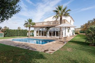 Xalet a Cala en Blanes. Villa privada en calan blanes, ciutadella de menorca.