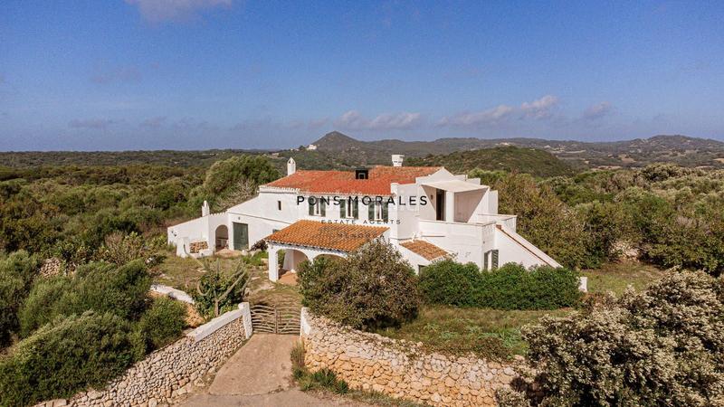 Foto b88f1eb0-066a-4051-a0a2-048bfe37460e. Masía finca rústica en un agradable entorno en Alaior poble Alaior