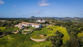 Bauernhof in Alaior Poble. Finca rústica en un entorno natural de menorca
