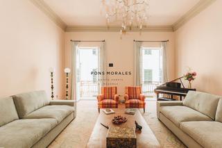 Maison  Isabel ii. Maravillosa casa en el centro de mahón con vistas al puerto