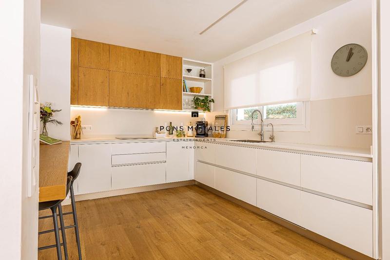 Foto 420f7d95-d16b-46f3-a97c-e768f06cf8a8. Chalet precioso chalet moderno en Cala Morell en Cala Morell Ciutadella de Menorca