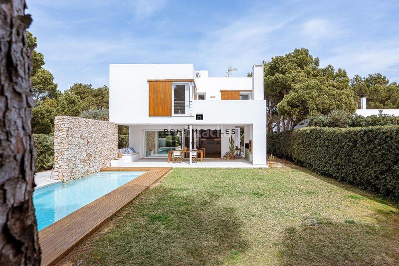 Foto 895b07df-3a47-448c-bda8-7b3c12a845b8. Chalet precioso chalet moderno en Cala Morell en Cala Morell Ciutadella de Menorca