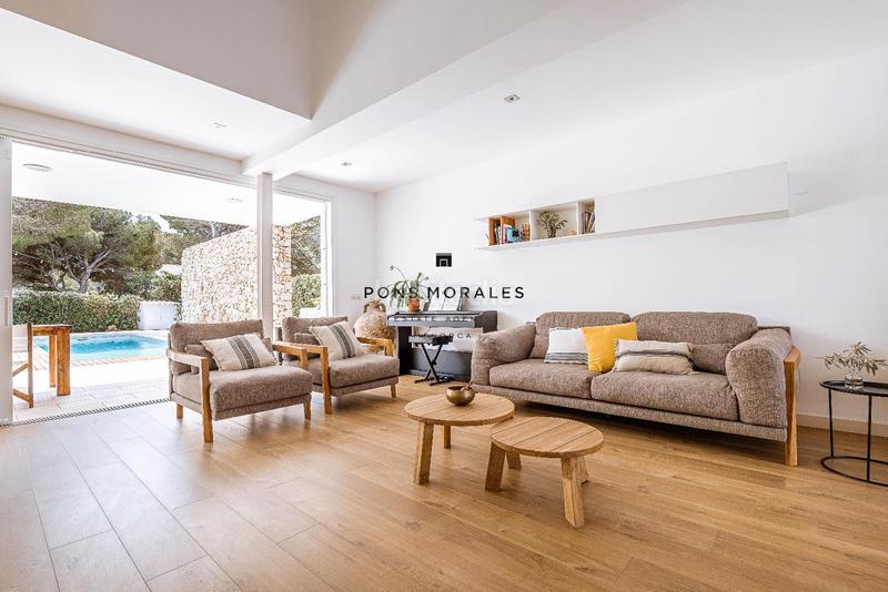 Foto f69e3de9-0e2a-422b-9122-f14687aae849. Chalet precioso chalet moderno en Cala Morell en Cala Morell Ciutadella de Menorca