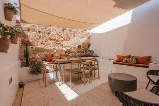 Casa a Ciutadella. Encantadora casa reformada en el corazn del casco antiguo de ci
