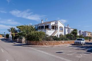 Chalet à Cala en Blanes. Chalet independiente en calan blanes, ciutadella de menorca.