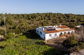 Masia a Cala Morell. Confortable casa de campo en son morell, ciutadella de menorca