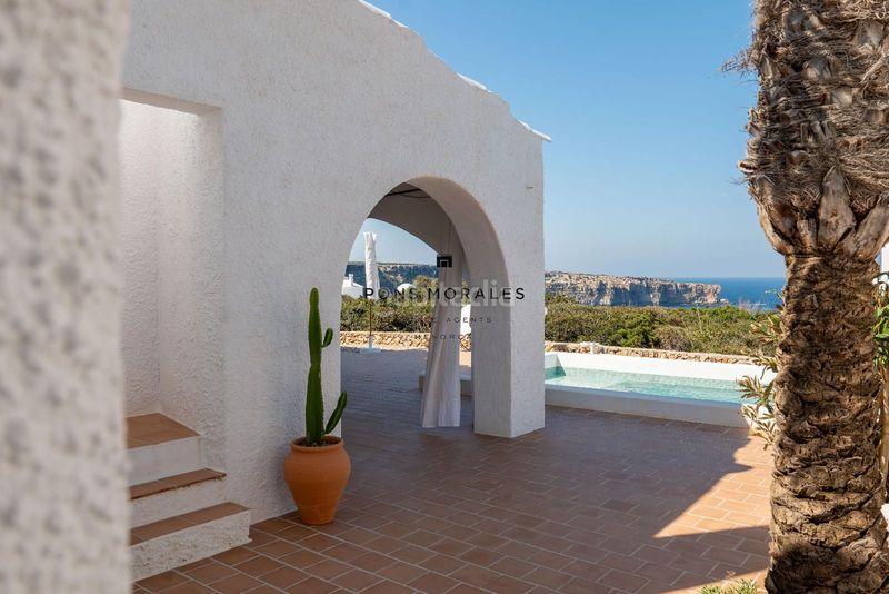 Foto 13a8f60f-f5e1-43ab-a3ed-e993d0baa5fe. Xalet amb calefacció aparcament piscina a Cala Morell Ciutadella de Menorca