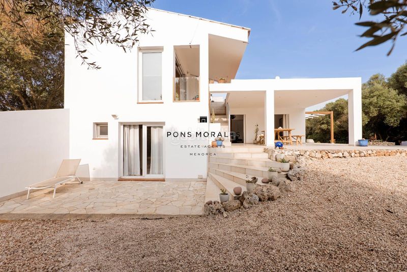 Foto a6688675-3c82-4ff5-b108-2c2e72fadf5c. Masia amb calefacció piscina a Cala d´En Bosch-Serpentona Ciutadella de Menorca
