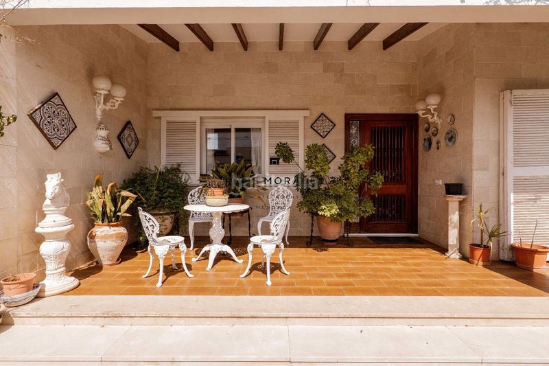 Foto a7904e79-c2de-4afb-af08-fd5336a2bb0f. Casa adossada amb calefacció aparcament a Ciutadella Ciutadella de Menorca