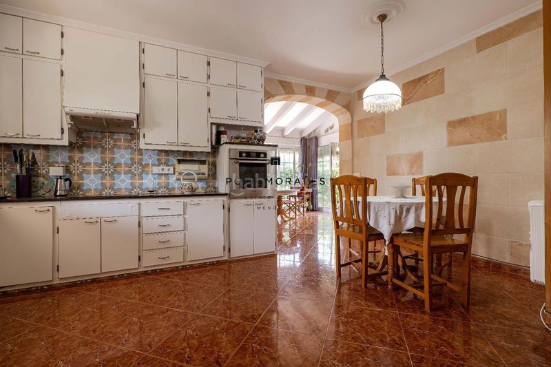 Foto f41fff2f-b3cb-4958-abf2-218b95f9f406. Casa adossada amb calefacció aparcament a Ciutadella Ciutadella de Menorca
