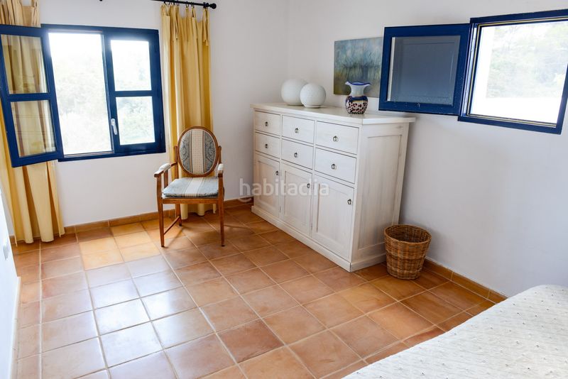 Foto 92a50293-b0df-437f-bd38-3f267e8c72b3. Xalet amb xemeneia calefacció a Formentera