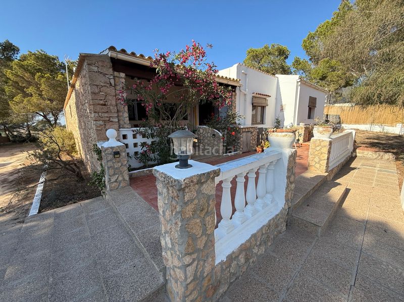 Foto e3ee9f88-539a-4939-b995-907a998fba47. Chalet mit kamin heizung parking in Formentera
