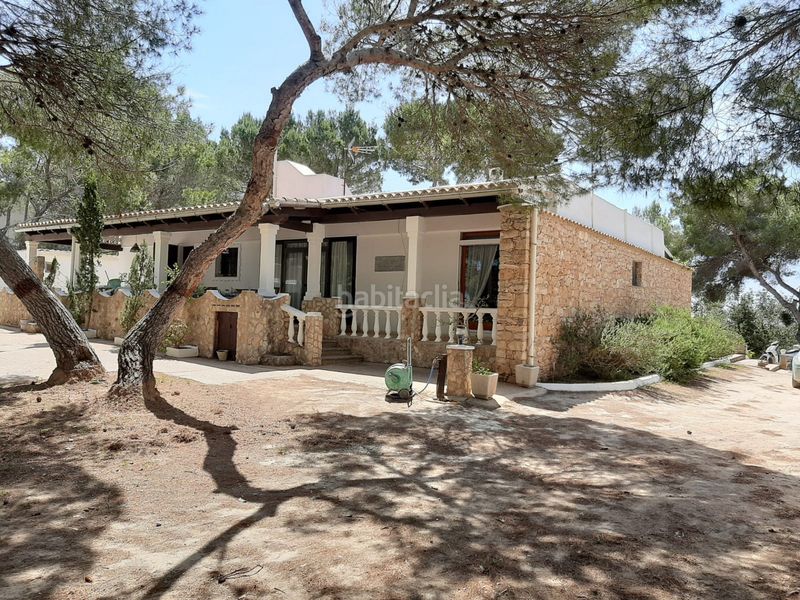 Foto e4674c53-d1fe-4e91-981a-84f838356369. Chalet mit kamin heizung parking in Formentera