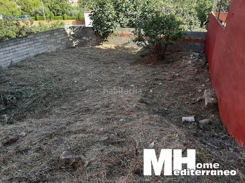 Foto b101b336-43a8-45ae-bc34-8e11b2dc78d7. Residential plot in Gilet