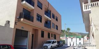 Aparcament cotxe a Faura. Oportunidad !!