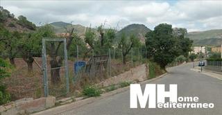 Terreny residencial a Serra. Oportunidad!!