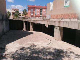 Terreny residencial a San miquel 56. Obra en construccion