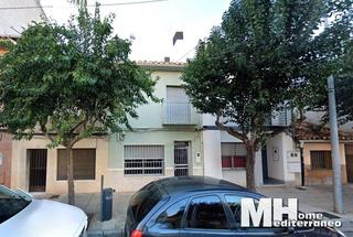 Casa adossada  Cami real. Oportunidad !!