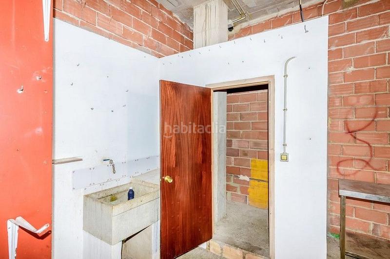 Foto a7bab958-0a24-4cef-98ed-4033ae97a341. Local comercial oportunidad !! en Centro Almazora / Almassora