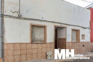Casa adossada  Azucena 21. Oportunidad!!