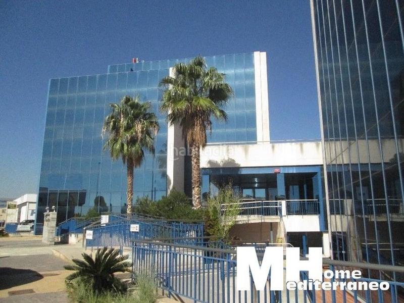 Foto 00a990e2-6320-4bcf-b794-606385b02d1d. Posto auto in jerónimo roure 43 in Avenida de Abril-9 de Octubre Sagunt