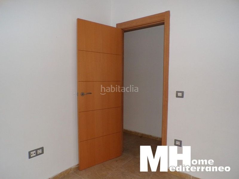 Foto 85a559d8-d8d4-4df8-838a-8e5c8054a5da. Pis a colón 18 a Almenara