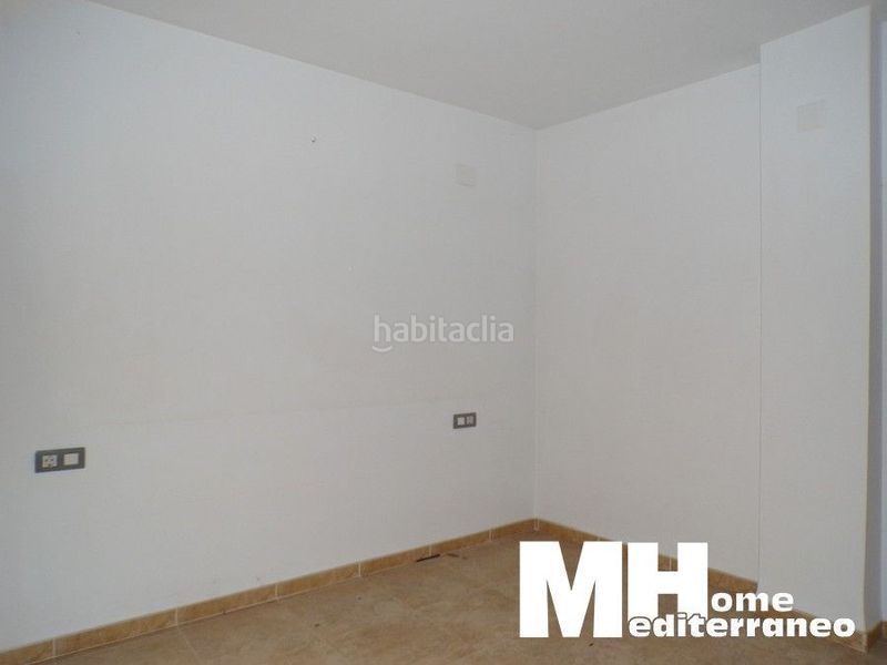 Foto cb9bb869-e6c3-460d-bbf1-0485ab436d61. Pis a colón 18 a Almenara