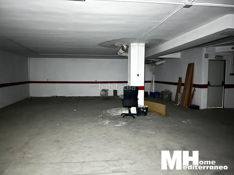 Foto d0374bd4-1aea-4f7b-b897-78596de16da6. Aparcament cotxe a Nuevo Centro Sagunt