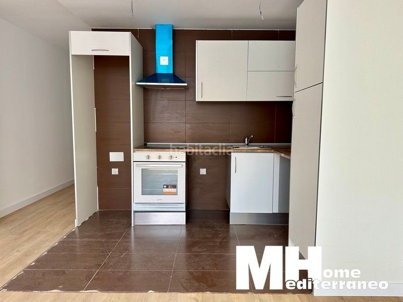 Foto 0c501d62-314b-4d59-9b2f-08723476d2ff. Pis a mare de deu del miracle 41 a Rafelbunyol