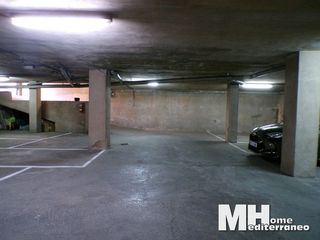 Car parking in Rosa 27. Oportunidad !!