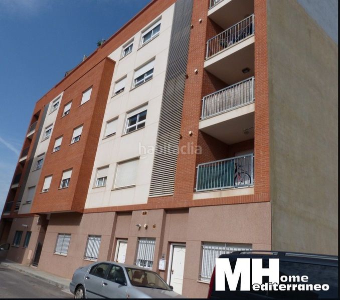 Foto ebba204a-0b22-4c88-8a6f-4115df39fd9a. Aparcament cotxe a cl hernan cortes 25 a Centro Almazora / Almassora