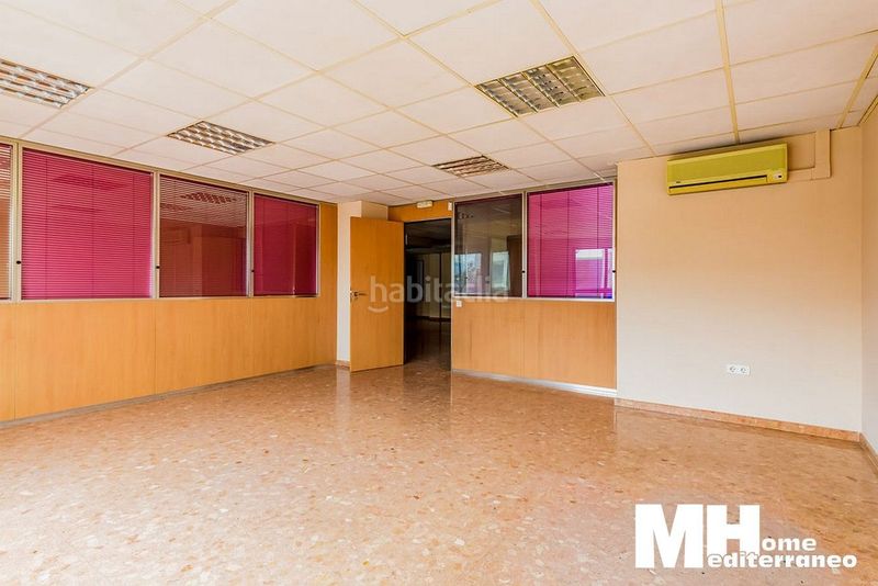 Foto b6e4b904-01cf-4c98-980f-f2678511c9b3. Oficina a av francia 81 a Piscinas Villarreal / Vila - real